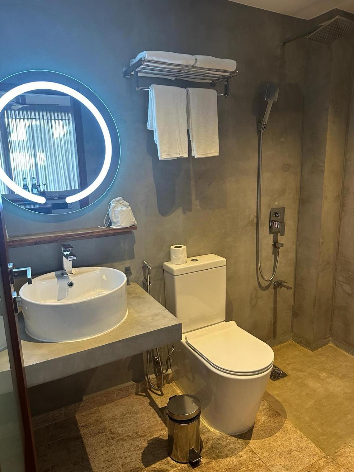 Bk Beach Boutique Hotel - Hikkaduwa Zewnętrze zdjęcie